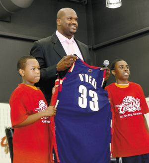 威少关键时刻挺身而出，展现领袖风范（西河在生死时刻力挽狂澜，尽显领袖担当）